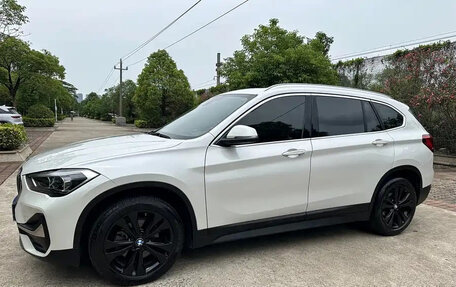BMW X1, 2021 год, 1 750 000 рублей, 4 фотография