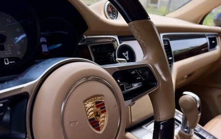 Porsche Macan I рестайлинг, 2014 год, 3 200 000 рублей, 13 фотография