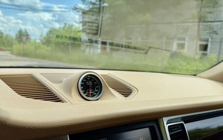 Porsche Macan I рестайлинг, 2014 год, 3 200 000 рублей, 16 фотография