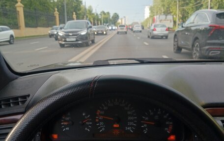 Mercedes-Benz E-Класс, 1998 год, 320 000 рублей, 10 фотография