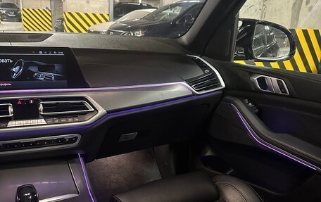 BMW X5, 2021 год, 8 300 000 рублей, 13 фотография