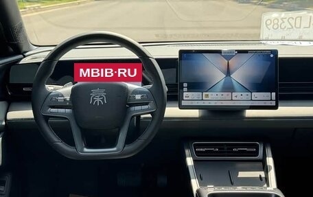 BYD Qin, 2025 год, 1 790 000 рублей, 12 фотография
