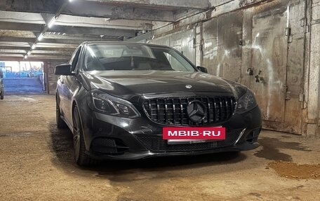 Mercedes-Benz E-Класс, 2013 год, 1 640 000 рублей, 3 фотография