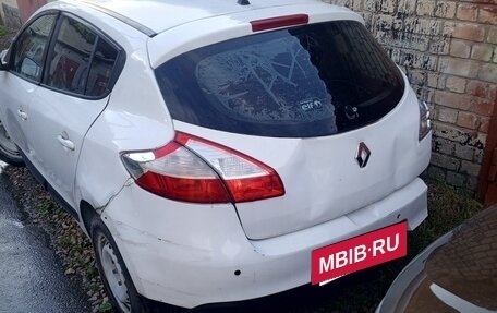 Renault Megane III, 2012 год, 150 000 рублей, 3 фотография