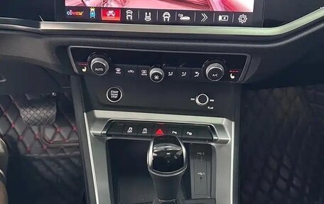 Audi Q3, 2022 год, 2 240 000 рублей, 13 фотография
