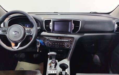 KIA Sportage IV рестайлинг, 2017 год, 2 150 000 рублей, 15 фотография