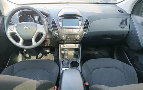 Hyundai Tucson III, 2013 год, 1 250 000 рублей, 10 фотография