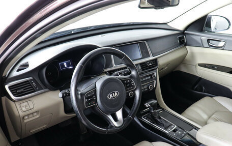 KIA Optima IV, 2017 год, 1 997 000 рублей, 9 фотография