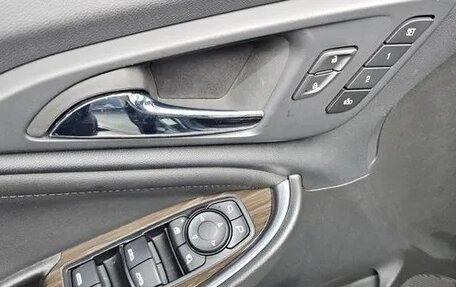 Chevrolet Malibu IX, 2021 год, 1 200 000 рублей, 16 фотография
