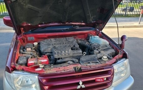 Mitsubishi Pajero iO, 2000 год, 490 000 рублей, 14 фотография