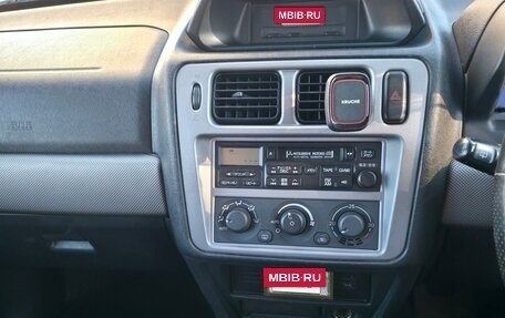 Mitsubishi Pajero iO, 2000 год, 490 000 рублей, 4 фотография