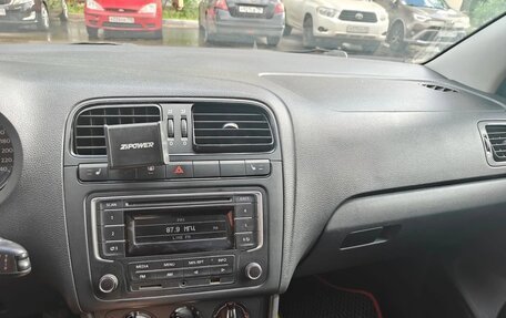 Volkswagen Polo VI (EU Market), 2014 год, 890 000 рублей, 3 фотография