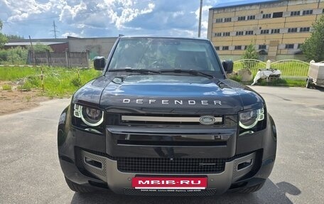 Land Rover Defender II, 2022 год, 10 200 000 рублей, 7 фотография