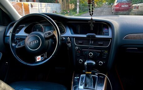 Audi A4, 2012 год, 990 000 рублей, 6 фотография