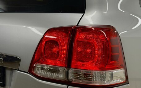 Toyota Land Cruiser 200, 2008 год, 2 545 000 рублей, 10 фотография