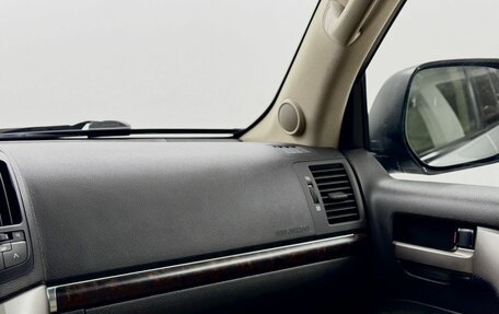 Toyota Land Cruiser 200, 2008 год, 2 545 000 рублей, 21 фотография