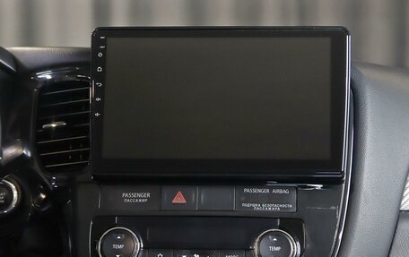 Mitsubishi Outlander III рестайлинг 3, 2013 год, 1 199 000 рублей, 10 фотография