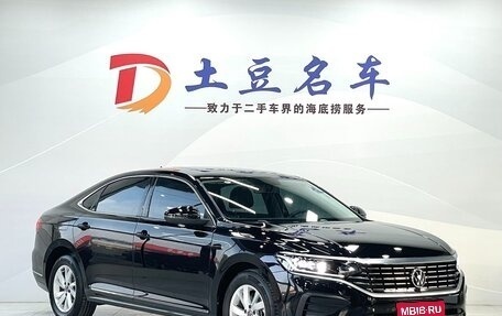 Volkswagen Passat B8 рестайлинг, 2022 год, 2 100 000 рублей, 1 фотография
