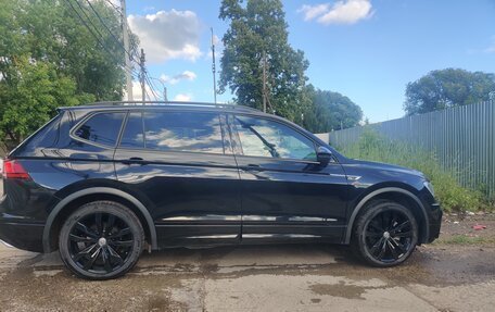 Volkswagen Tiguan II, 2021 год, 2 900 000 рублей, 6 фотография