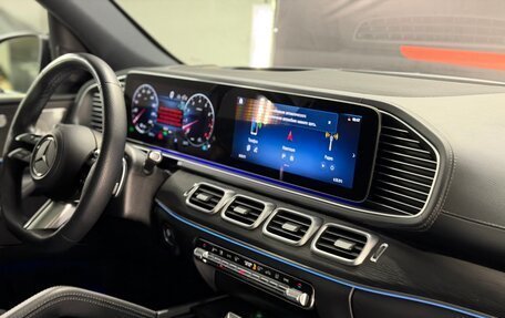 Mercedes-Benz GLS, 2024 год, 13 650 000 рублей, 32 фотография