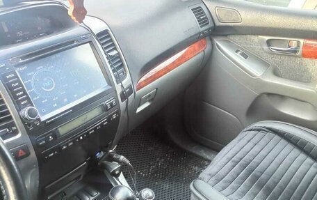 Toyota Land Cruiser Prado 120 рестайлинг, 2007 год, 2 480 000 рублей, 4 фотография