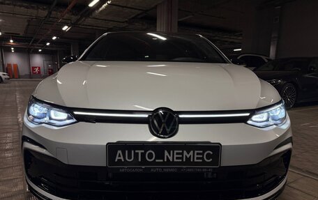 Volkswagen Golf VIII, 2023 год, 2 050 000 рублей, 2 фотография