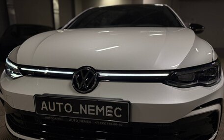 Volkswagen Golf VIII, 2023 год, 2 050 000 рублей, 10 фотография