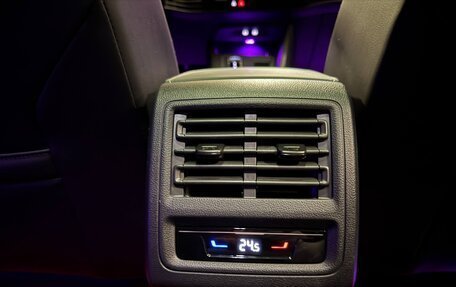 Volkswagen Golf VIII, 2023 год, 2 050 000 рублей, 24 фотография