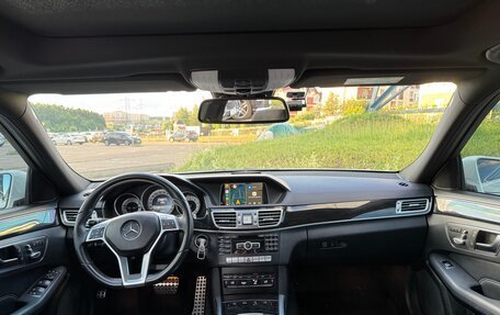 Mercedes-Benz E-Класс, 2014 год, 2 330 000 рублей, 11 фотография