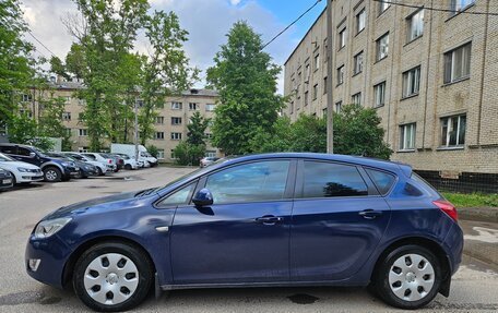 Opel Astra J, 2011 год, 550 000 рублей, 4 фотография