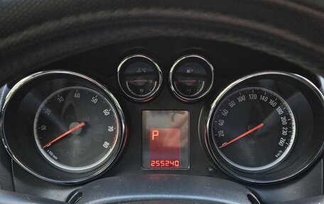 Opel Astra J, 2011 год, 550 000 рублей, 13 фотография