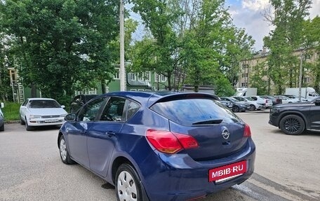 Opel Astra J, 2011 год, 550 000 рублей, 5 фотография