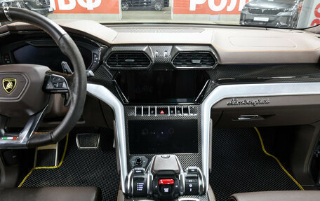 Lamborghini Urus I, 2020 год, 24 750 000 рублей, 16 фотография