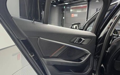 BMW 1 серия, 2022 год, 2 370 000 рублей, 16 фотография