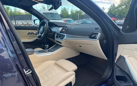 BMW 3 серия, 2020 год, 4 050 000 рублей, 10 фотография