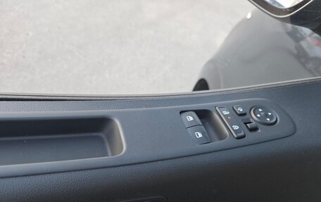 Hyundai Staria, 2024 год, 5 920 000 рублей, 17 фотография