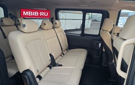 Hyundai Staria, 2024 год, 5 920 000 рублей, 13 фотография