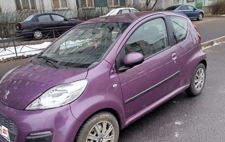 Peugeot 107 I рестайлинг, 2012 год, 400 000 рублей, 1 фотография