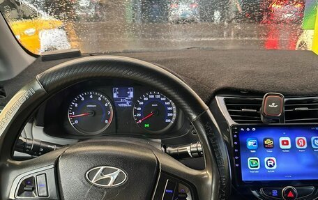 Hyundai Solaris II рестайлинг, 2016 год, 555 000 рублей, 8 фотография