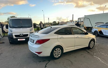 Hyundai Solaris II рестайлинг, 2016 год, 555 000 рублей, 2 фотография