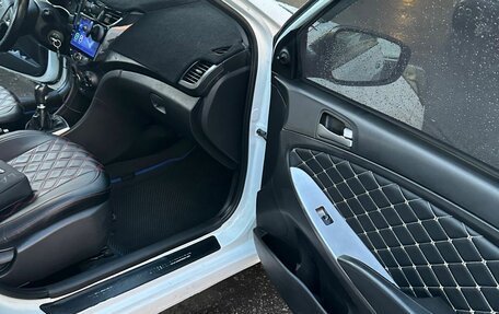 Hyundai Solaris II рестайлинг, 2016 год, 555 000 рублей, 12 фотография