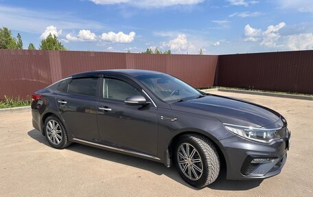 KIA Optima IV, 2018 год, 2 000 000 рублей, 2 фотография