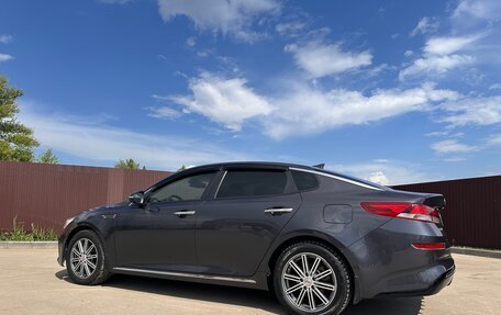 KIA Optima IV, 2018 год, 2 000 000 рублей, 6 фотография
