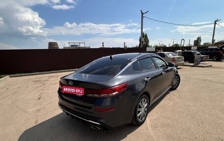 KIA Optima IV, 2018 год, 2 000 000 рублей, 4 фотография