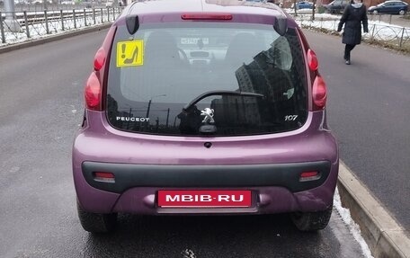 Peugeot 107 I рестайлинг, 2012 год, 400 000 рублей, 2 фотография