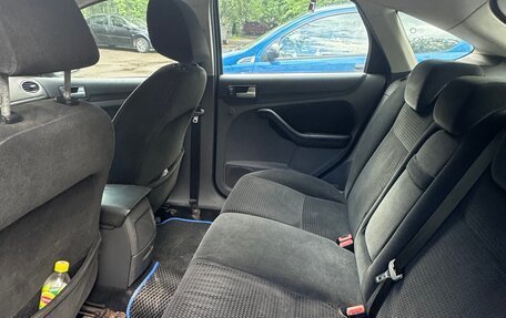 Ford Focus II рестайлинг, 2005 год, 500 000 рублей, 12 фотография