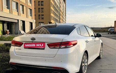 KIA Optima IV, 2017 год, 1 800 000 рублей, 11 фотография