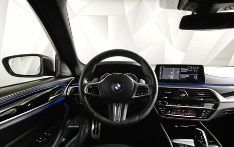 BMW 5 серия, 2020 год, 3 699 000 рублей, 14 фотография