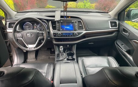 Toyota Highlander III, 2014 год, 3 100 000 рублей, 3 фотография
