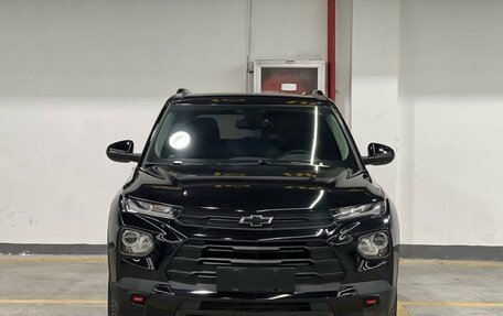 Chevrolet TrailBlazer, 2023 год, 1 760 000 рублей, 2 фотография
